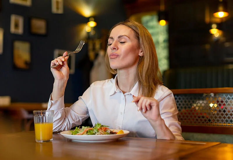 Magee Mcclure Image - Raza Cosmetics